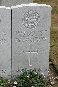 St. Sever Cemetery Extension Rouen - Warden, James Arthur