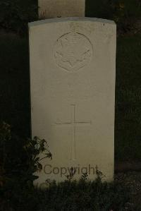 Vermelles British Cemetery - Windebank, Francis Richard