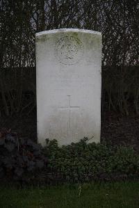 Brandhoek Military Cemetery - Erskine, Thomas Barrie