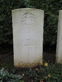 Doullens Communal Cemetery Extension No.1 - McReynolds, Hamilton Patterson