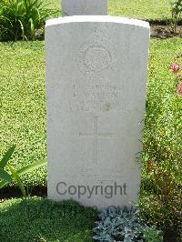 Naples War Cemetery - Watterson, Thomas William