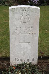 Flesquieres Hill British Cemetery - Ingold, H W
