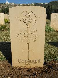 Khayat Beach War Cemetery - Stedman, S G
