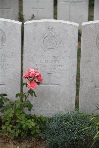 Duisans British Cemetery Etrun - Fisher, Stanley