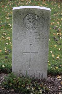 Tank Cemetery Guemappe - Welsh, A T
