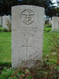 [IMAGE] Reykjavik (Fossvogur) Cemetery - Whittaker, Albert
