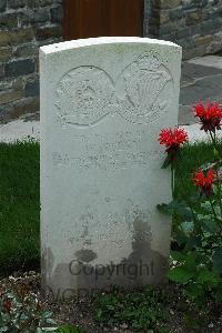 Sarralbe Military Cemetery - Olley, W