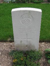 Sarralbe Military Cemetery - Parry, Henry Morris