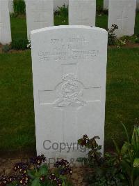 Savy British Cemetery - Hill, John Thomas
