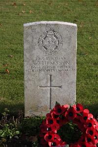 Serre Road Cemetery No.2 - Dickinson, Alfred