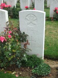 Serre Road Cemetery No.2 - Henderson, Jackson