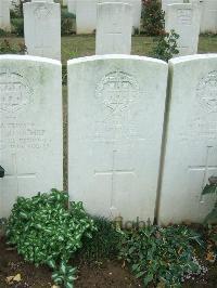 Serre Road Cemetery No.2 - Hurley, Edward