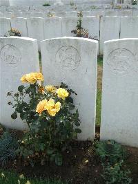 Serre Road Cemetery No.2 - Johnson, Raymond Gladstone