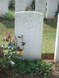 Serre Road Cemetery No.2 - Matthews, James Edward