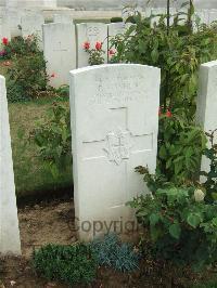 Serre Road Cemetery No.2 - Mayhew, Frederick