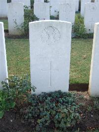 Serre Road Cemetery No.2 - McBain, Louis