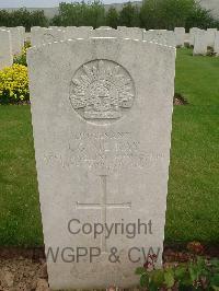 Serre Road Cemetery No.2 - McKay, J G