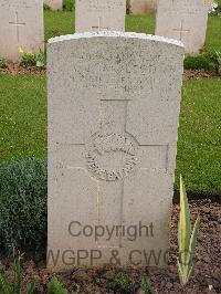 Serre Road Cemetery No.2 - McLeod, George Meredith