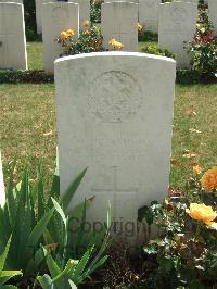 Serre Road Cemetery No.2 - McNaught, William