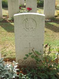 Serre Road Cemetery No.2 - Messenger, Arthur