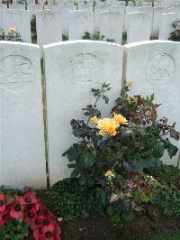 Serre Road Cemetery No.2 - Middleditch, Archibald Milne