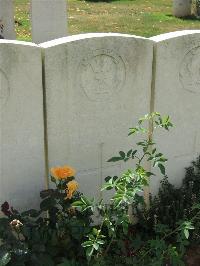Serre Road Cemetery No.2 - Moon, Charles