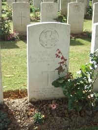Serre Road Cemetery No.2 - Myers, Sydney George