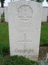 Serre Road Cemetery No.2 - Osborne, James Patrick