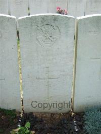 Serre Road Cemetery No.2 - Owen, Basil John