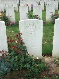 Serre Road Cemetery No.2 - Plummer, George