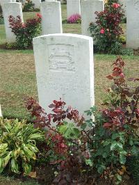 Serre Road Cemetery No.2 - Priestley, William Robert