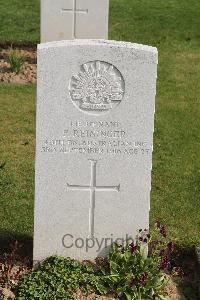 Serre Road Cemetery No.2 - Reininger, Frederick