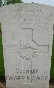 Serre Road Cemetery No.2 - Riddell, David