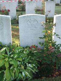 Serre Road Cemetery No.2 - Robbins, Albert William