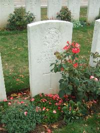 Serre Road Cemetery No.2 - Robbins, Fred James