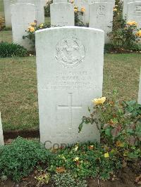 Serre Road Cemetery No.2 - Roberts, George