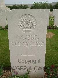 Serre Road Cemetery No.2 - Roberts, John Alfred