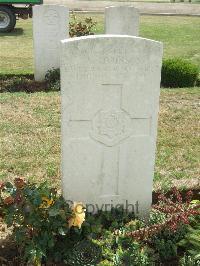Serre Road Cemetery No.2 - Robinson, Arthur
