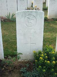 Serre Road Cemetery No.2 - Robinson, James