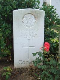 Serre Road Cemetery No.2 - Russell, Andrew