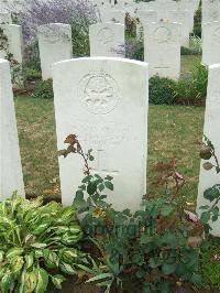 Serre Road Cemetery No.2 - Saunderson, Walter