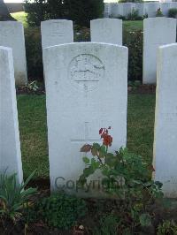Serre Road Cemetery No.2 - Scott, Isaac