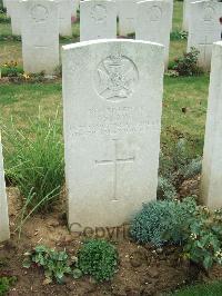 Serre Road Cemetery No.2 - Slade, Fred