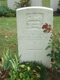Serre Road Cemetery No.2 - Stringer, Clarence