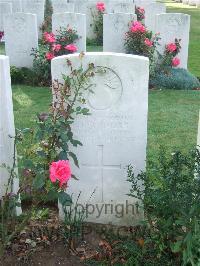 Serre Road Cemetery No.2 - Summers, Leonard James