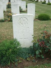 Serre Road Cemetery No.2 - Sumner, Alfred William
