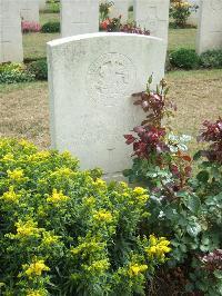 Serre Road Cemetery No.2 - Tempest, James
