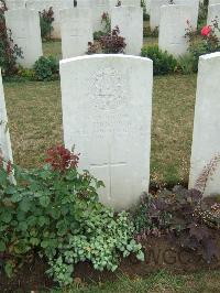 Serre Road Cemetery No.2 - Thompson, John