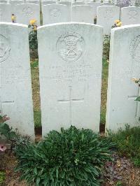 Serre Road Cemetery No.2 - Tucker, Joseph