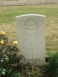 Serre Road Cemetery No.2 - Walkden, Thomas